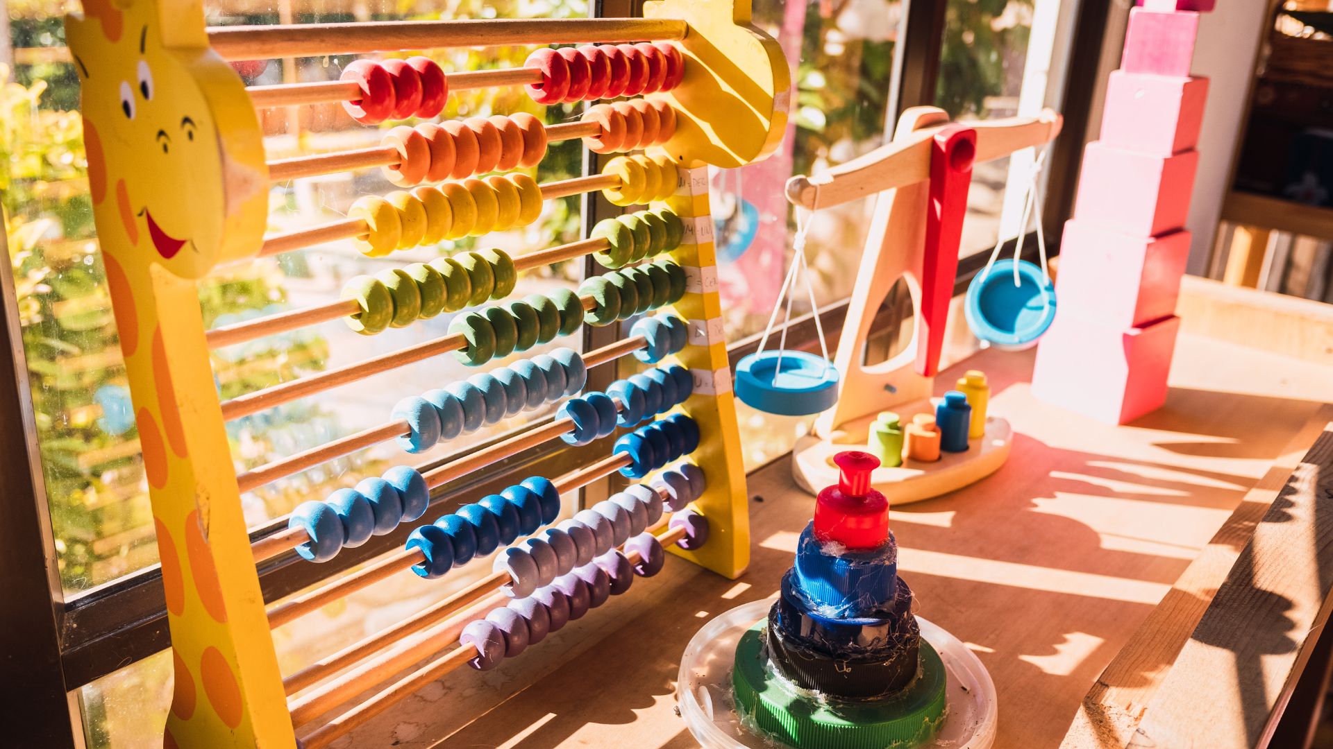 M6977-Blog-Everything-You-Need-To-Know-About-A-World-Of-Discoveries-Featured-Image-644ecbe559494